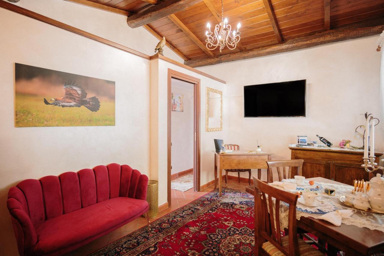 Lago Del Turano - La Taverna Con Cucina Open Space E Free Wi-Fi Ascrea Dış mekan fotoğraf